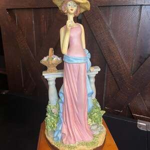 Vintage La Verona Collection 'Summer Garden' Resin Lady Figurine with Pink Dress